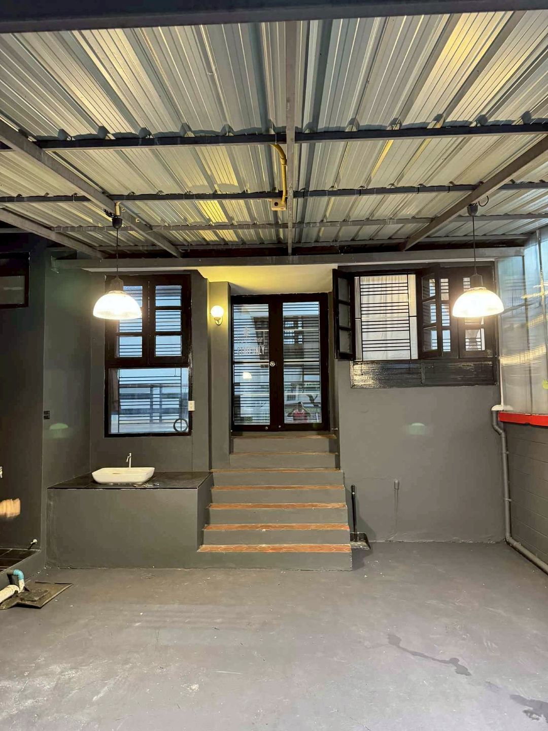 ให้เช่าบ้าน 40,000 บาท หลังมช. ซอยวัดอุโมงค์ ทำเลดี น้ำไม่ท่วม