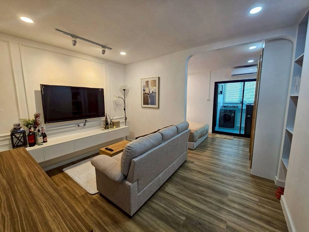 SR Land Condo ขายถูกสุดๆ 839,000 บาท ตกแต่งสวย เฟอร์ครบ พร้อมอยู่