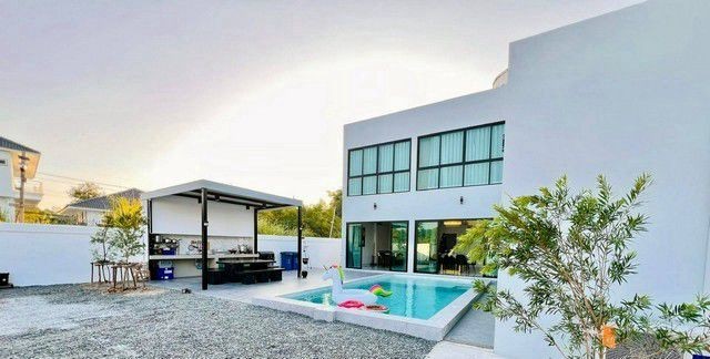 ขายพูลวิลล่าขายพร้อมผู้เช่าสัญญา 3 ปีใกล้เทศบาลนาจอมเทียน อำเภอสั