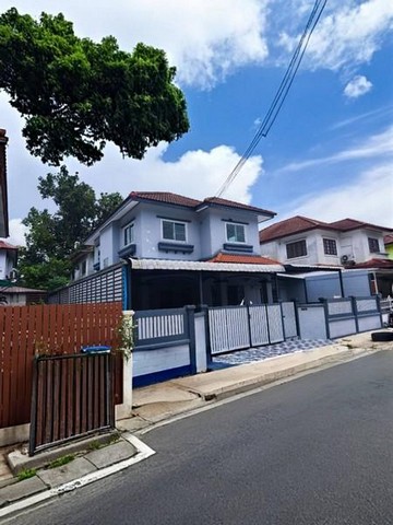 ขายบ้านเดี่ยว 2 ชั้น หมู่บ้านเคซี.การ์เด้นโฮม11 กรุงเทพมหานคร