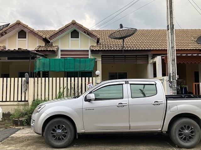 ขายทาวน์เฮ้าส์หมู่บ้านร่มไม้ 2 บ่อวิน ศรีราชา จังหวัดชลบุรี