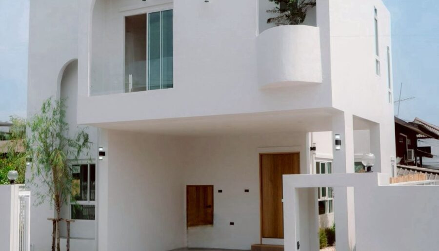 โซนป่าแดด ขาย 3.89 ล้าน บ้านสร้างใหม่ โมเดิร์นมินิมอล ใกล้สนามบิน