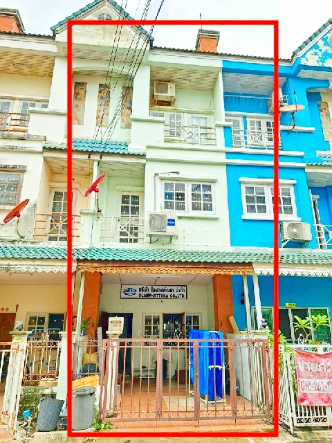 เซ็นทรัล อีสต์วิลล์ 600ม.MRT ลาดพร้าว83 ให้เช่าทาวน์โฮม 3 ชั้น