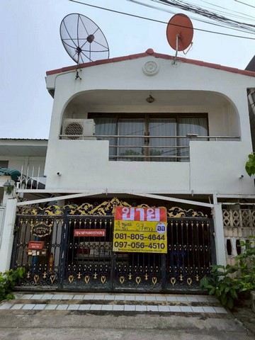 ขายทาวน์เฮ้าส์ 2 ชั้น 37 ตร.วา หมู่บ้านเมืองทองธานี ซอย1 หน้าทะเล