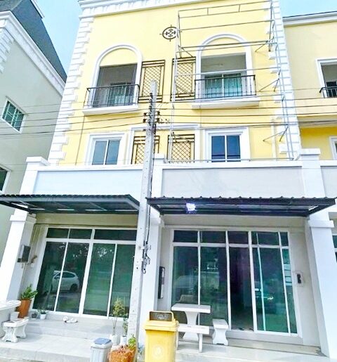 ให้เช่าทาวน์โฮม 3 ชั้น ถ รามอินทรา-พระยาสุเรนทร์ MRTบางชัน 2.6กม