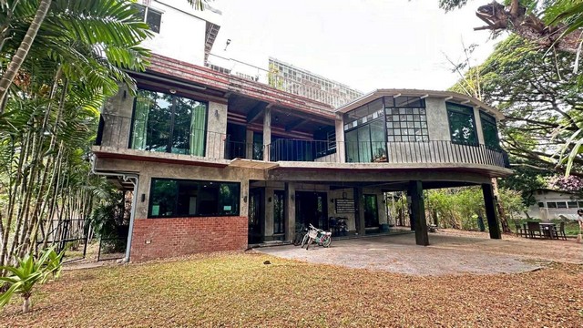 ขายบ้านหรู3ชั้น 162ว. 6น5น 8.9ล. แต่งครบ ริมใต้ แม่ริม เชียงใหม่