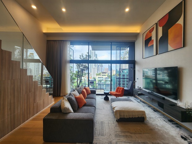 Luxury 3BR Duplex with Double Height Living In Sukhumvit 31