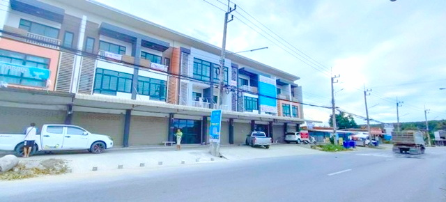 รีโนเวทใหม่ อาคารพาณิชย์ มาบเตย มาบยางพร บิ๊กซี ปลวกแดง 4.8 กม