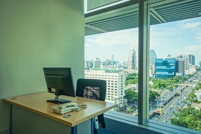 ออฟฟิศตกแต่งพร้อมใช้ ชิดลม เพลินจิต อาคารเพลสซิเด้นท์ทาวเวอร์