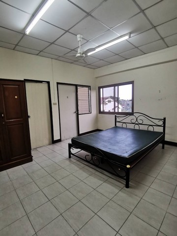 ให้เช่าห้องพักพร้อมเฟอร์นิเจอร์ ย่านนนทบุรี 2300-3000 /เดือน