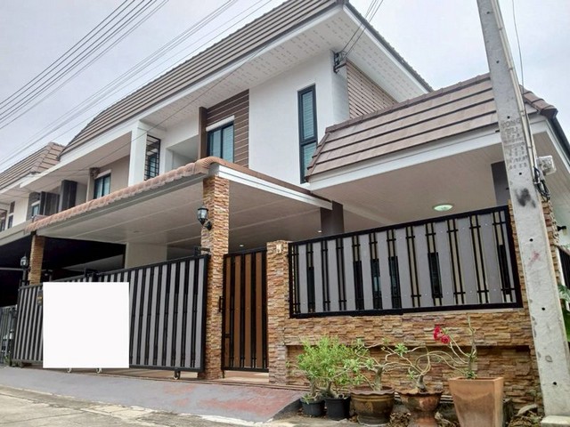 ขายบ้านเขต อ่างศิลา เมือง ชลบุรี บ้านสวย ทำเลดี