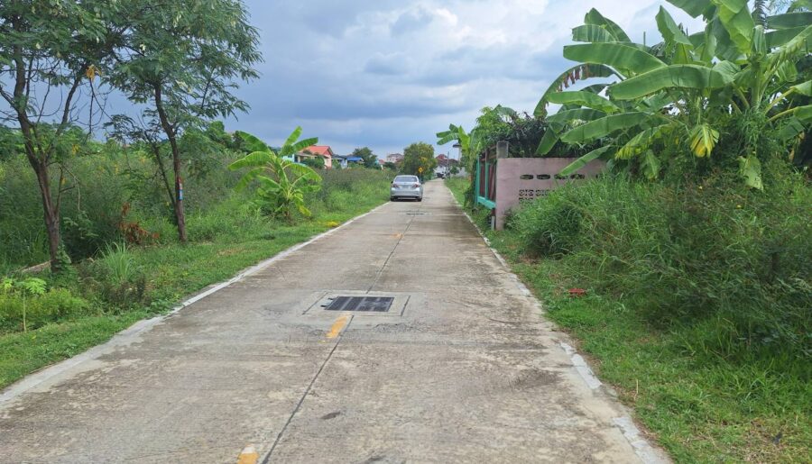 ขายที่ดินเปล่า 94 ตรว. ถมแล้ว ใกล้โรงเรียนสายปัญญารังสิต