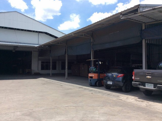 ขาย โรงงาน-คลังสินค้า กระทุ่มแบน สมุทรสาคร 1-3-68 ไร่ สำนักงาน