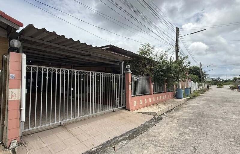 ปล่อยเช่า หมู่บ้าน บ้านฉางคันทรี่ฮิลล์ วิลเลจ ยายร้า