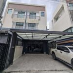 ให้เช่าโฮมออฟฟิศ 3.5 ชั้น DISTRICT เอกมัย-รามอินทรา (รามอินทรา 40