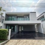 ให้เช่าบ้าน 260 ตรม.​ 5 ห้องนอน Centro Bangna ใกล้ Mega Bangna