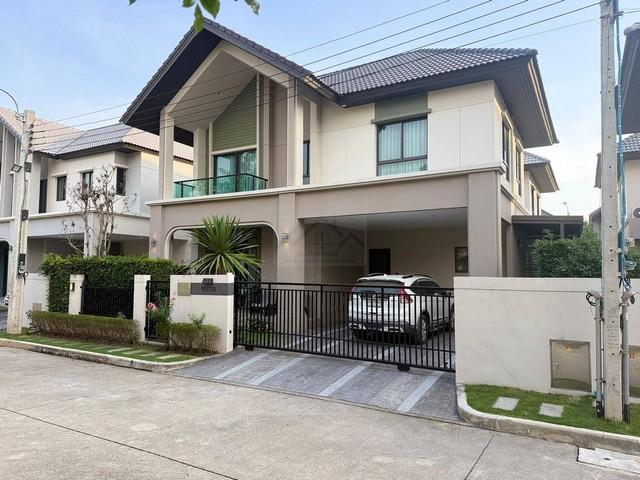 ให้เช่าบ้านเดี่ยว 2ชั้น บางกอก บูเลอวาร์ด บางนา ศรีนครินทร์ หนามแ