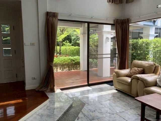 ให้เช่าบ้านเดี่ยว 3 ชั้น 200 ตร.ว. หมู่บ้านนวธานี ซ.เสรีไทย 59