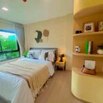 ขายดาวน์คอนโดใหม่ dcondo sense Bangsaen ราคาพิเศษ วิวสระ แต่งครบ พร้อมเฟอร์นิเจอร์ ชั้น 4 อาคาร B โทร 093-1681685