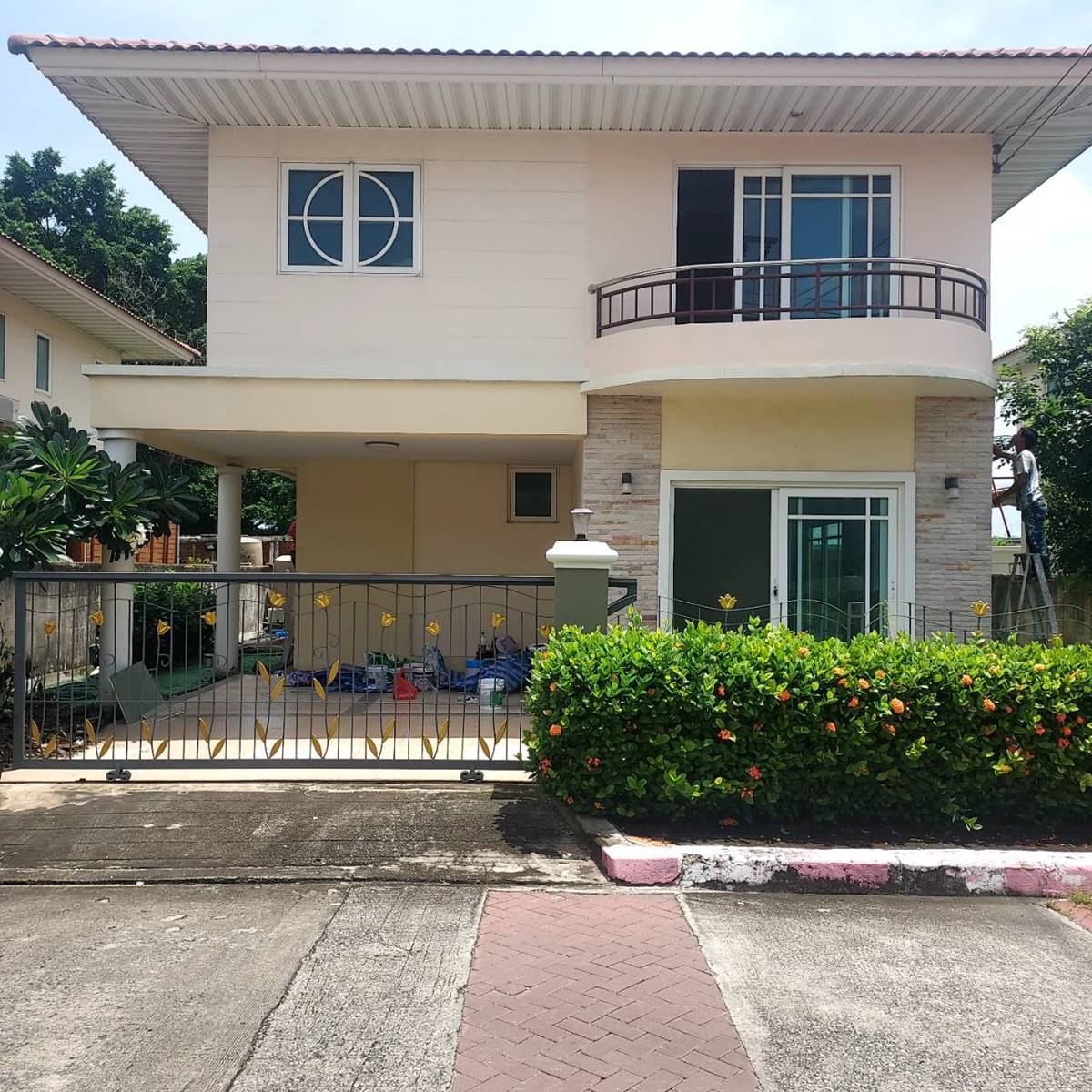 ขายด่วนๆ บ้านเดี่ยว 2 ชั้น หมู่บ้านศุภาลัย พาร์ควิลล์ 5 การเดินทางสะดวก เข้าออกได้หลายทาง ราคา 8.7 ลบ. โทร 0819308276