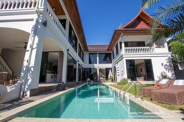 ขายบ้านพูลวิลล่าสุดหรู 23.9 ลบ. 180.6 ตรว. ดอยสะเก็ด มีเอกลักษณ์