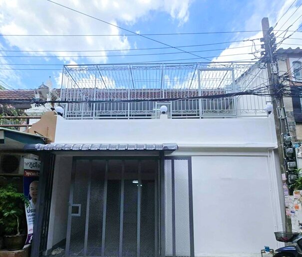 MRT สุทธิสาร 5ปีมีครั้ง ให้เช่าทาวน์เฮ้าส์ 2 ชั้น MRTห้วยขวาง 600