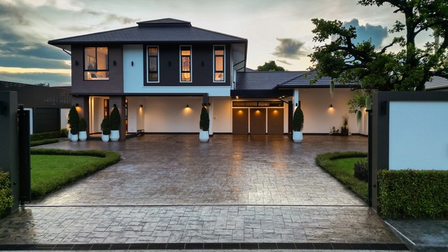 ขายบ้านเดี่ยวหรู 5 ห้องนอน 7 ห้องน้ำ พร้อมสระว่ายน้ำ เชียงใหม่