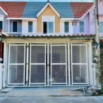 รีโนเวทใหม่ทาวน์เฮ้าส์2ชั้น โซนอ่าวอุดมแหลมฉบัง หน้าบ้านไม่ชนใคร