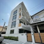 BTSสายหยุด นานาชาติ ม.เกริก 3.0 กม. 24นอน แยกสะพานใหม่ รามอินทรา5