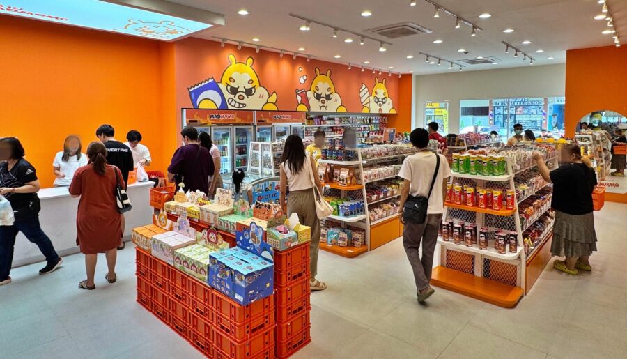 เซ้งร้านตกแต่งพร้อม ในเดอะ 4 ศาลายา นครปฐม ติดร้านดัง ชั้นล่าง