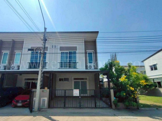 ทาวน์โฮม คาซ่า วอเตอร์ไซด์ ราชพฤกษ์ – พระราม 5 หลังมุม