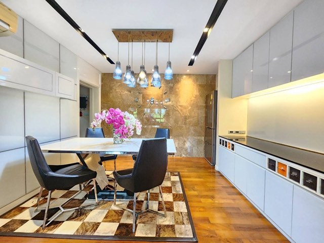 For sale ขายคอนโด Silom City Resort ห้องมุม รับ (Co-Agent)