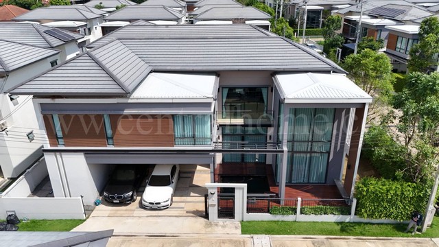 จองด่วน บ้านเดี่ยว ธนาฮาบิแทต ปิ่นเกล้า – สิรินธร พร้อมโซล่าเซลล์