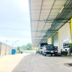 ให้เช่าโรงงาน โกดัง คลังสินค้า รร.วัดบ้านไร่ 2.2 กม.พร้อมออฟฟิศ 2