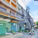 อาคารพาณิชย์ 4.5 ชั้น ซ.สุขุมวิท10 รพ.สินแพทย์ ศรีนครินทร์ 1.8 กม