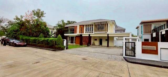 บ้านเดี่ยว 2 ชั้น เพอร์แฟคมาสเตอร์พีชสุขุมวิท 77 ที่ดิน 171.5 ตาร