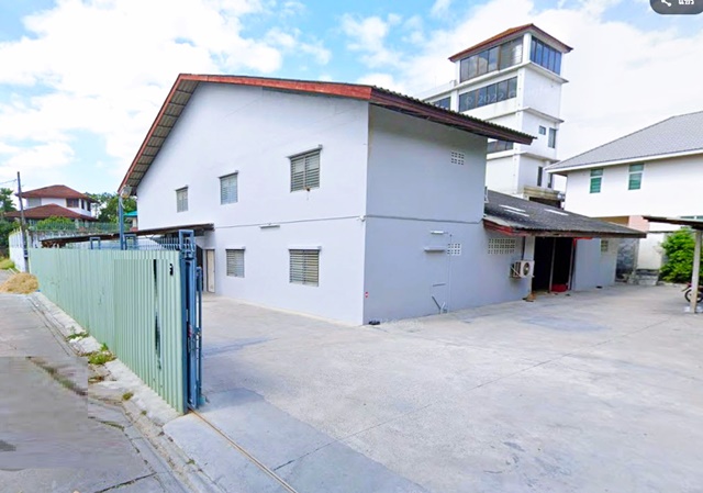 เดอะมอล์ บ้านคฤหาสน์2ชั้น 5นอน 620นวมินทร์ 22-28 MRTลาดพร้าว101