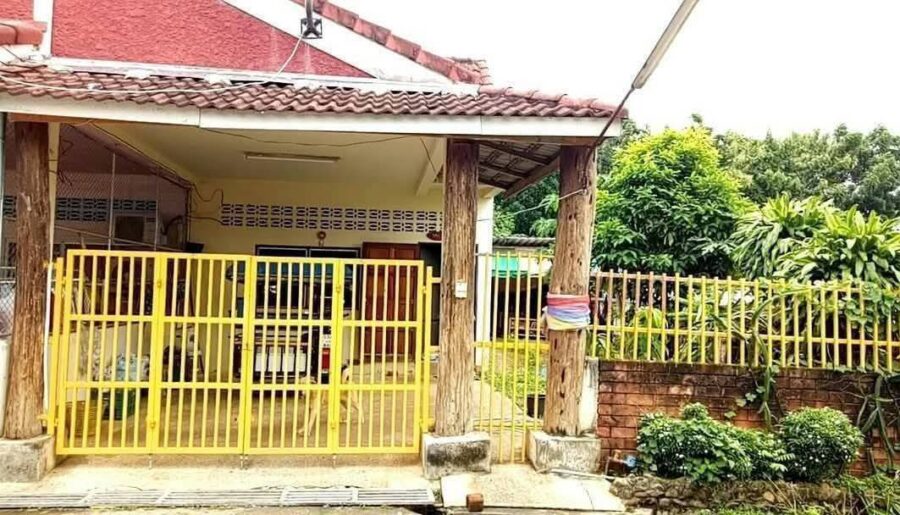 ขายทาวน์เฮ้าส์ชั้นเดียว 1 คูหา ใจกลางเมือง ทำเลดี จังหวัดกระบี่