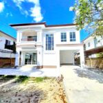 สุดหรู พร้อมเฟอร์ฯ 62เฉลิมพระเกียรติ ร. 9 ซอย 87 คฤหาสน์ 2 ชั้น