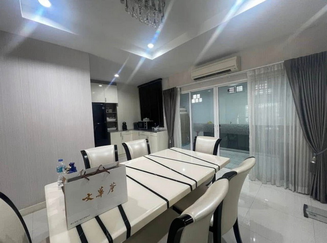 ทาว์นโฮม 3ชั้นหมู่บ้านภณาสิริเรสซิเด็นท์ 3ห้องนอน ซ.มัยลาภ