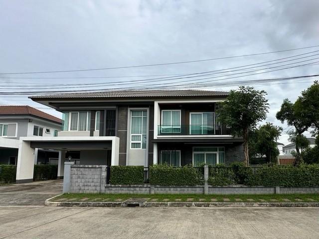 ให้เช่าบ้าน 2 ชั้น 121 ตร.ว.หมู่บ้านวรารมย์ พรีเมี่ยม วัชรพล จตุโ