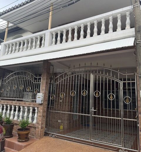 ให้เช่าทาวน์โฮม 2 ชั้น 4 ห้องนอน รัชดา 18 ห้วยขวาง ประชาราษฎร์บำเ