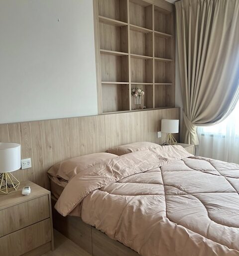 Life One Wireless 25th floor