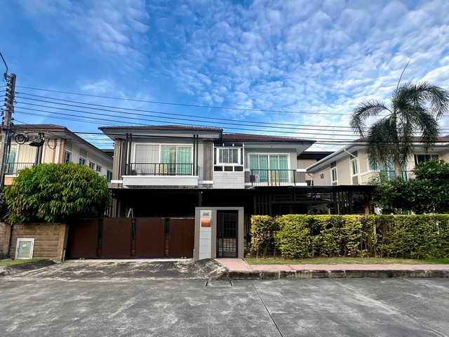 ให้เช่าบ้าน 68 ตรว. 3 ห้องนอน โครงการภัสสร เพรสทีจ พัฒนาการ 38