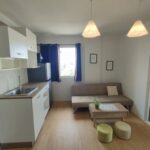 ให้เช่าคอนโด ตึก E2 ชั้น 8 ซิตี้ วิลล่า ห้องมุม ย่านลาดพร้าว รามค