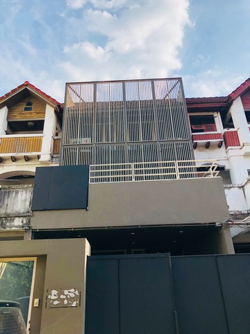 ให้เช่าโฮมออฟฟิศ 3ชั้น ถนนพระราม9 ซอย19 ใกล้ทองหล่อ เอกมัย