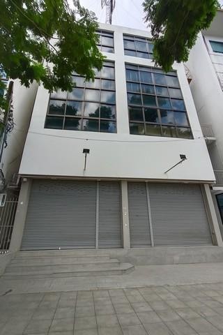 ให้เช่าอาคารพาณิชย์ 4.5ชั้น 2คูหา ริมถนนพระราม 3-นราธิวาส