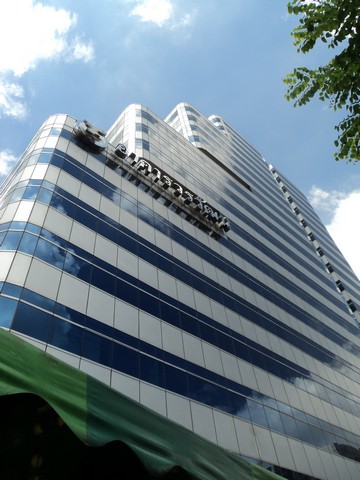 เช่าออฟฟิศสีลม บางรัก อาคารวรวัฒน์ O2,512,59O9, O84,543,4833