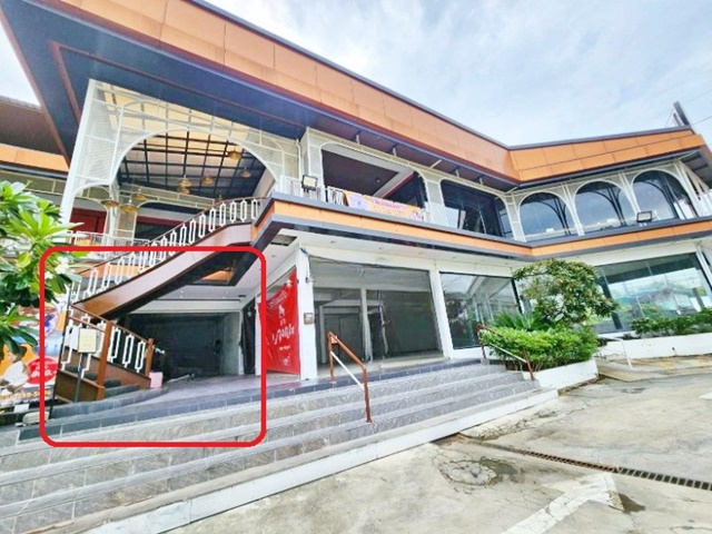 ในย่านทุ่งครุ 50-100ตรม บิ๊กซี ประชาอุทิศ90 โชว์รูม 10,000 หลัง