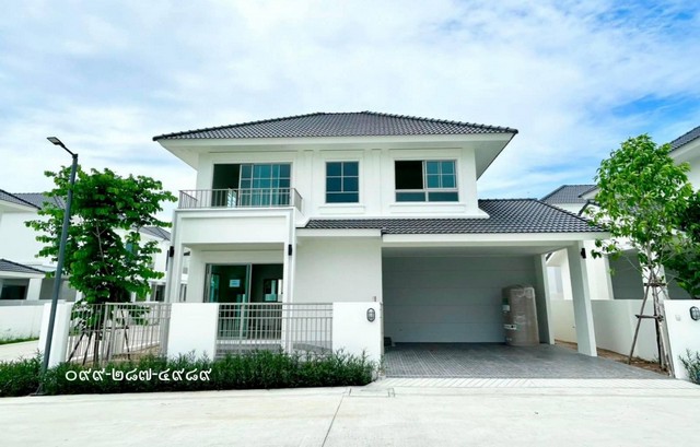 ขายบ้านเดี่ยว มณีรินทร์ มิดทาวน์ ศรีราชา ชลบุรี ใกล้อัสสัมชัญ